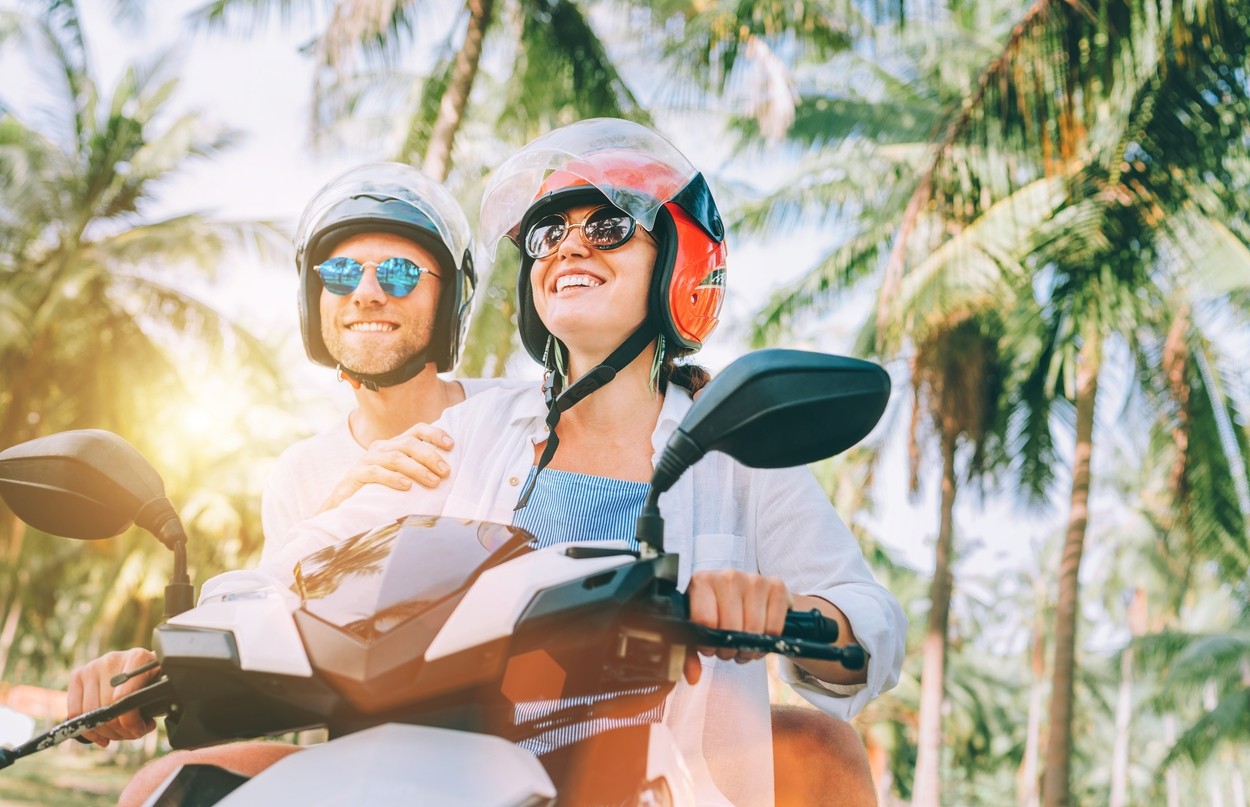 Can a foreigner rent a bike or a scooter in Bali?