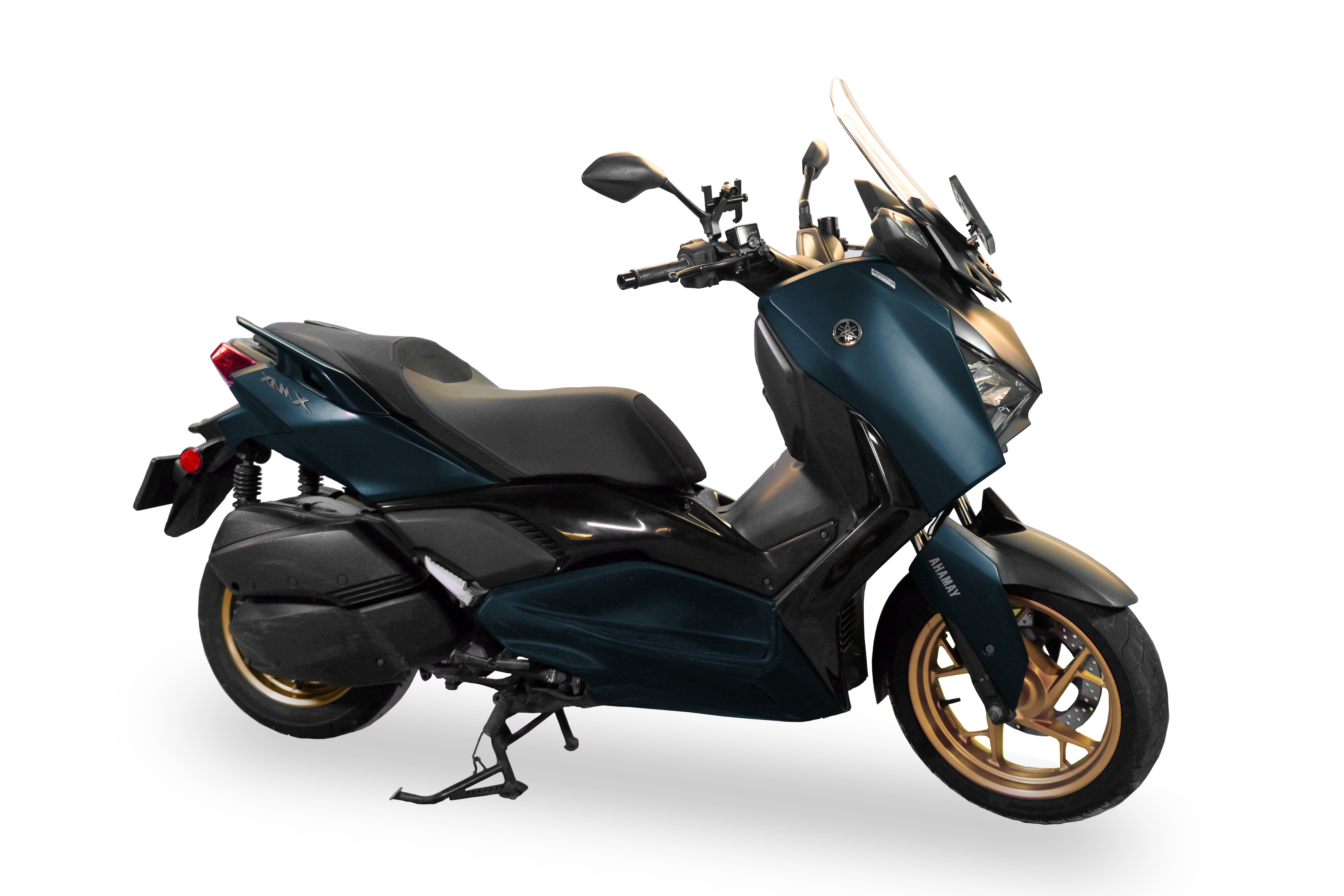 Rent a Yamaha XMax Connected (green)